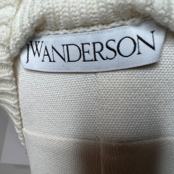 JW Anderson Logo-Embroidered Striped Ribbed Merino Wool Half-Zip Sweater.  - Picture 3 of 3